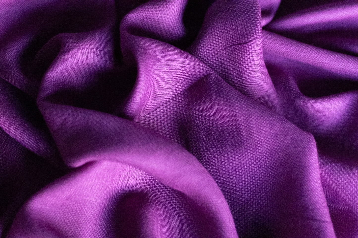 Solid Viscose HIjab - Violet