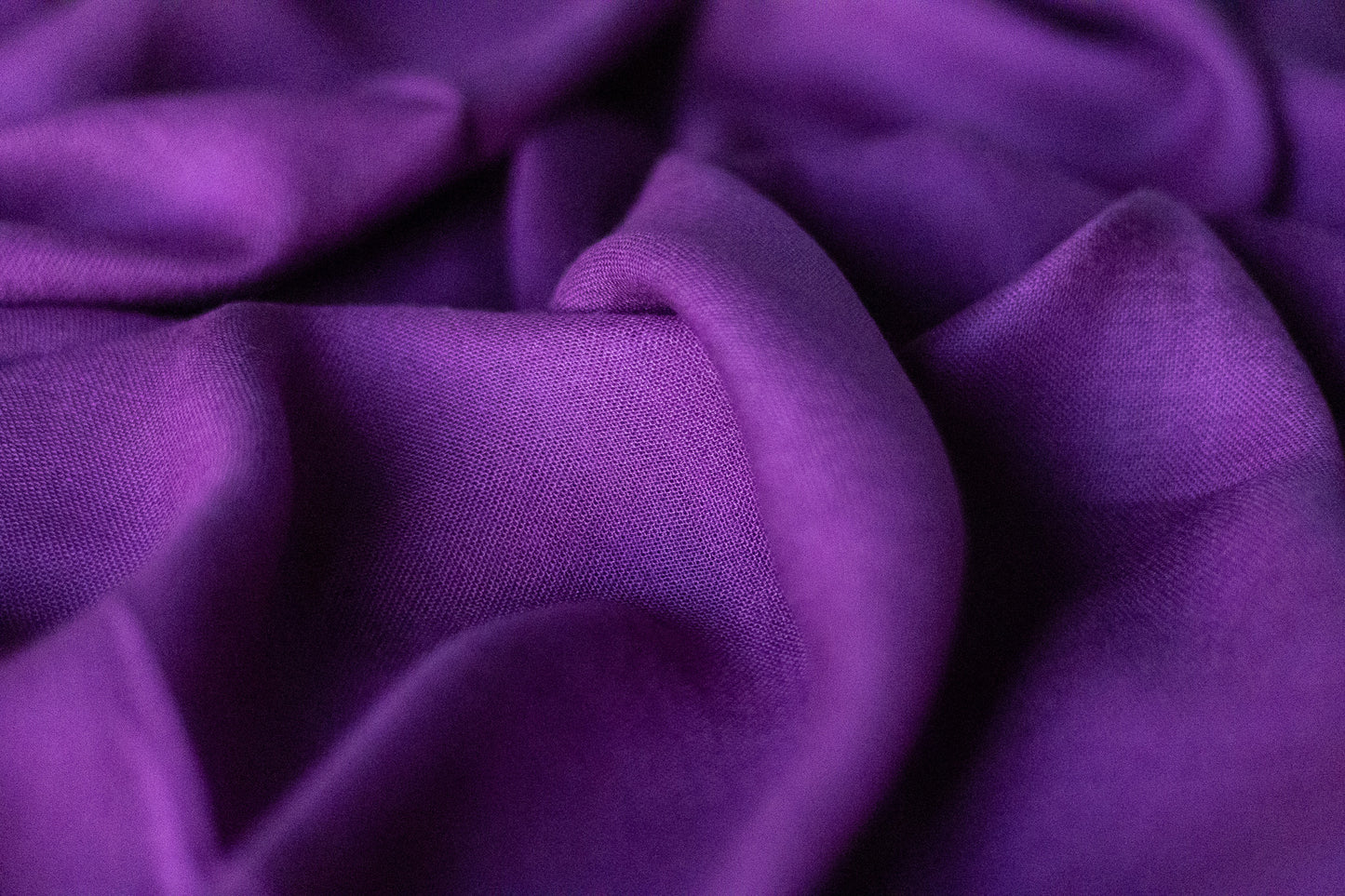 Solid Viscose Hijab - Dark Violet