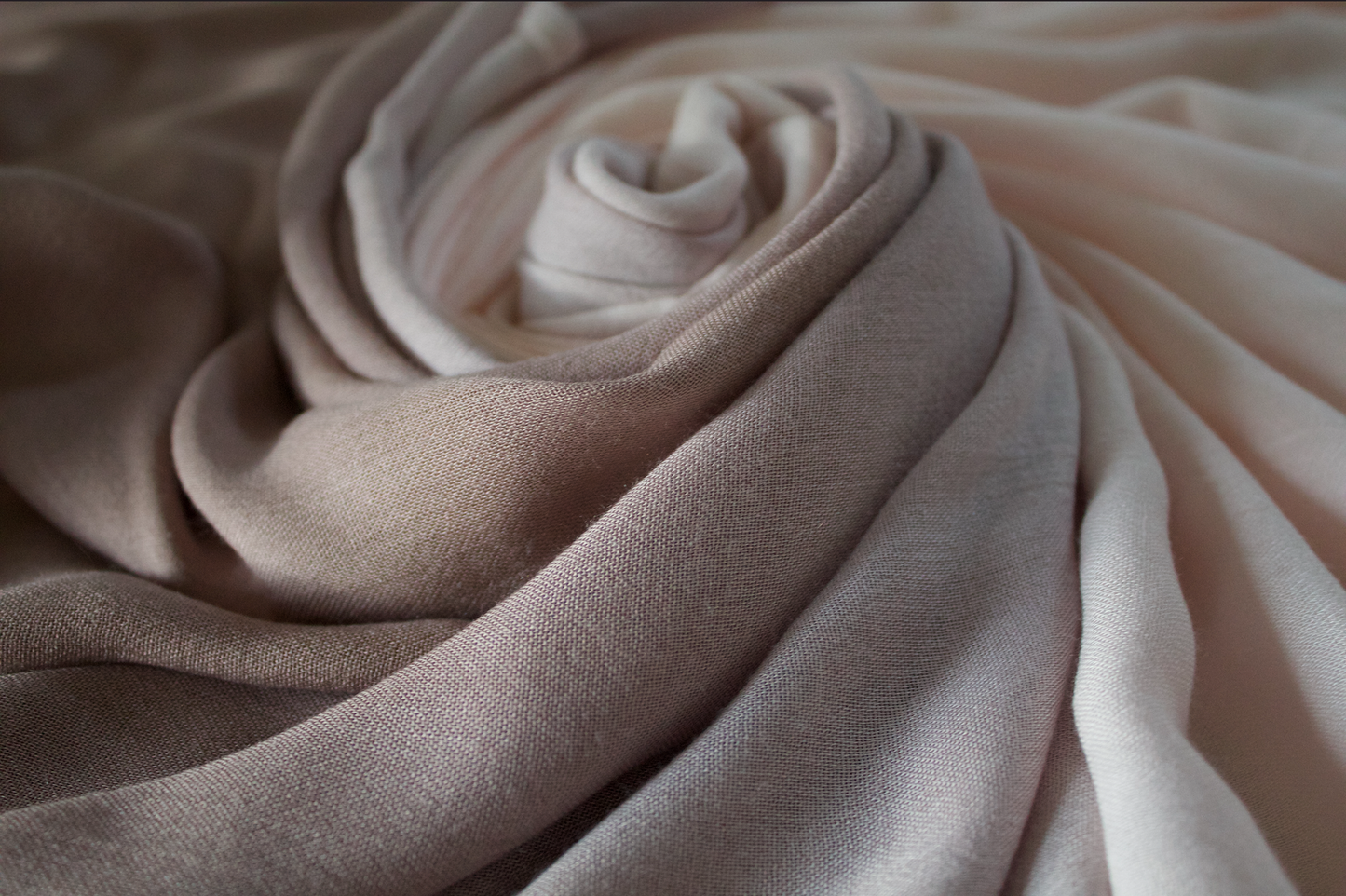 Gradient Viscose Hijab - Brown Blush