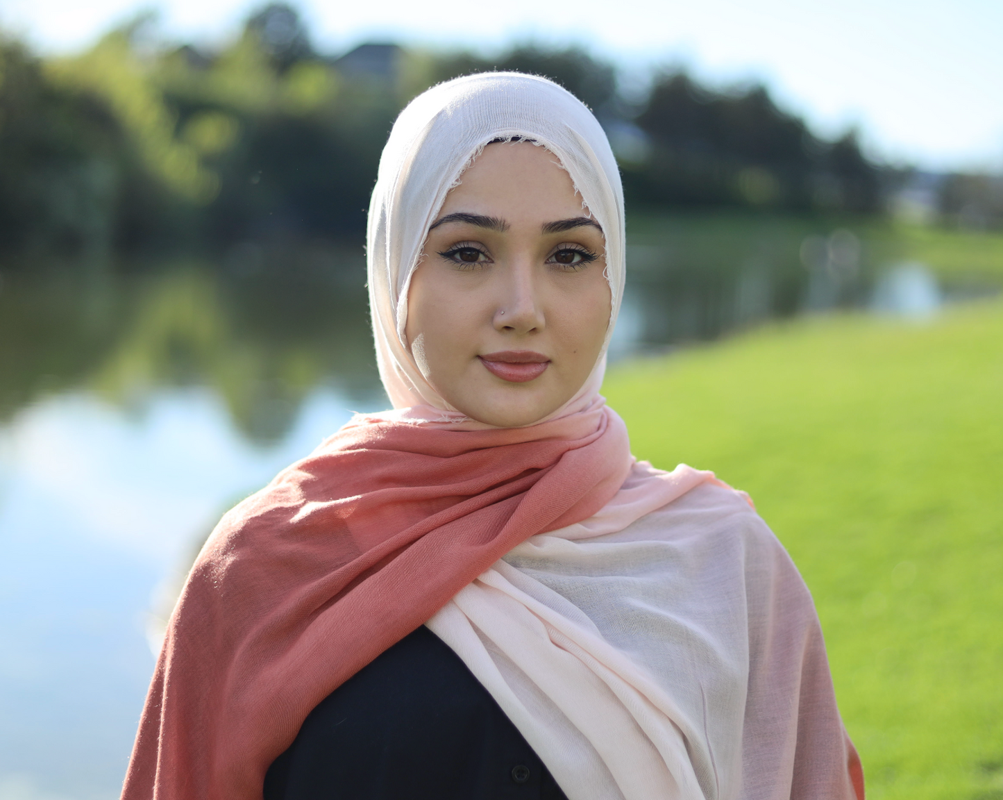 Gradient Viscose Hijab - Peach