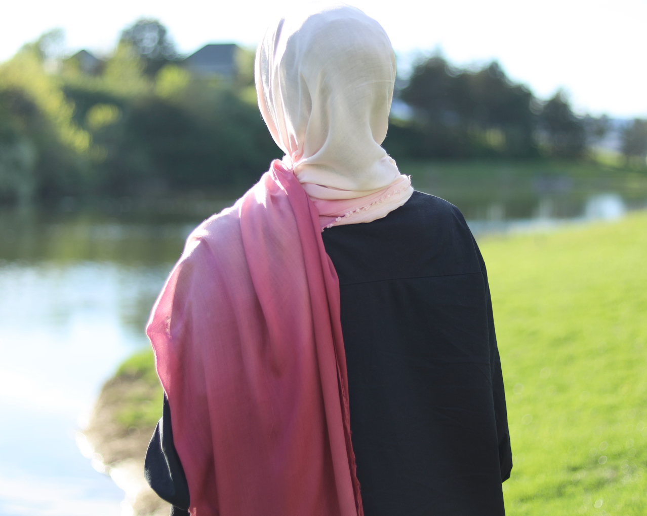 Gradient Viscose Hijab - Persian Plum