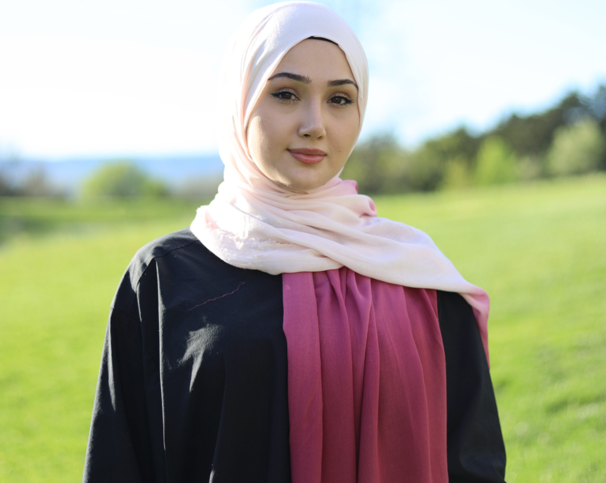 Gradient Viscose Hijab - Persian Plum