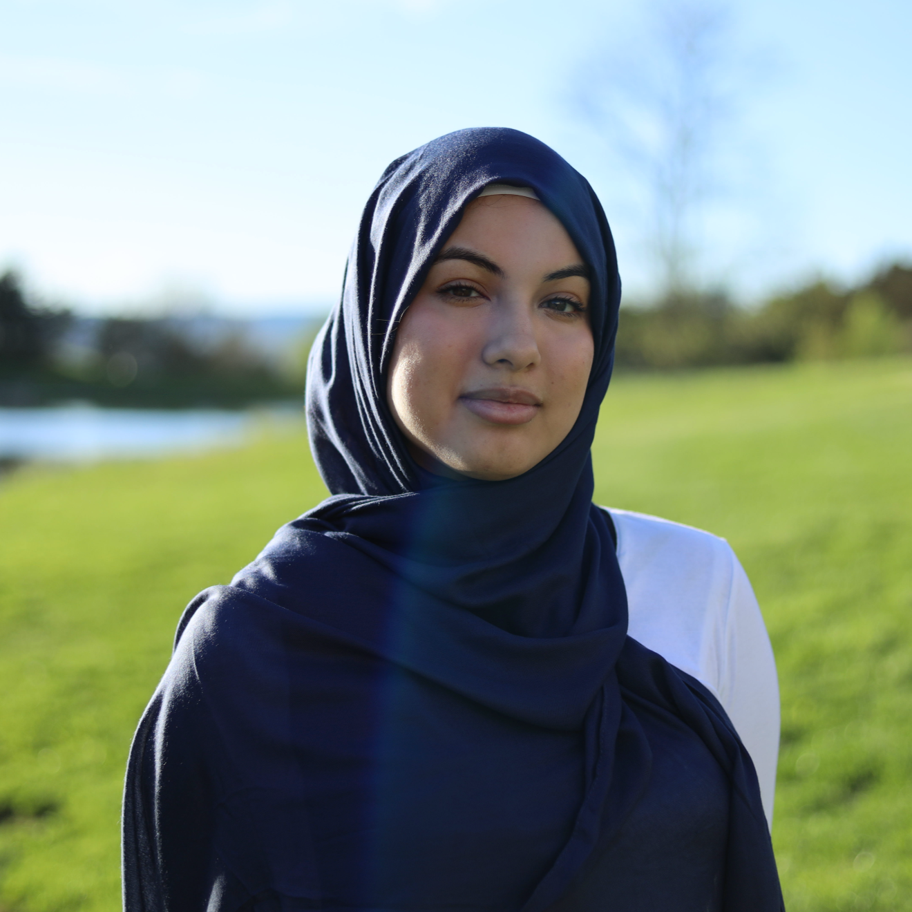 Solid Viscose Hijab - Navy Blue